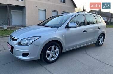 Универсал Hyundai i30 2009 в 
