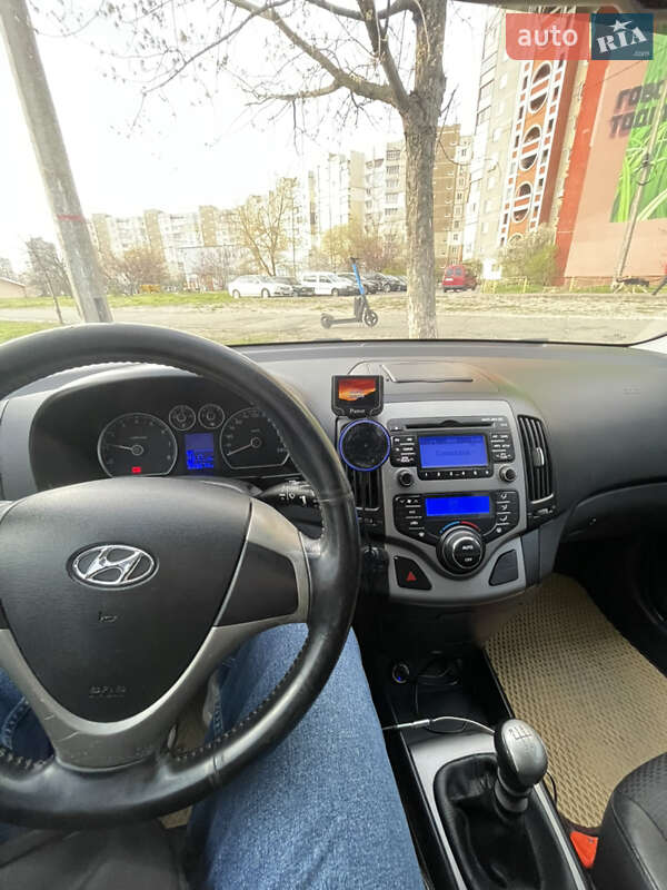 Універсал Hyundai i30 2008 в Києві
