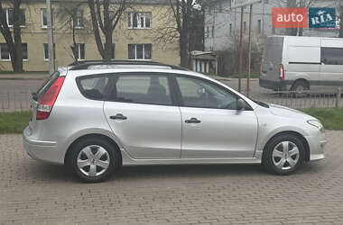 Універсал Hyundai i30 2012 в 