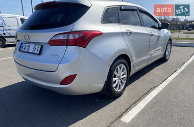 Универсал Hyundai i30 2013 в 