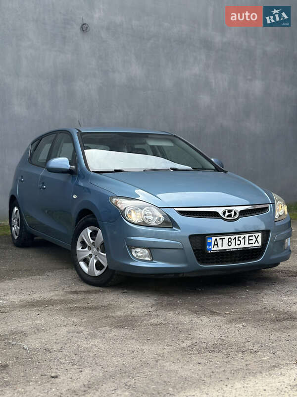 Hyundai i30 2010