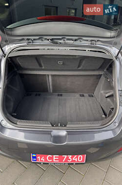 Хетчбек Hyundai i30 2015 в 