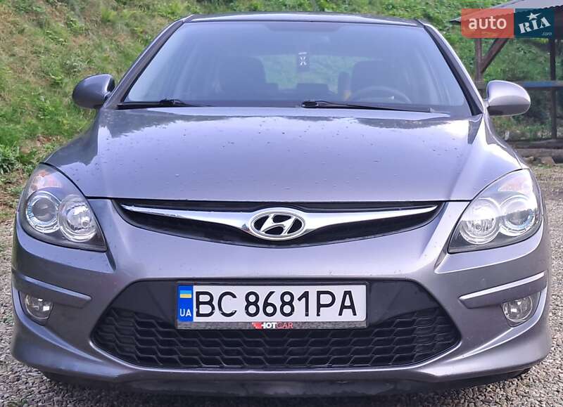 Hyundai i30 2011