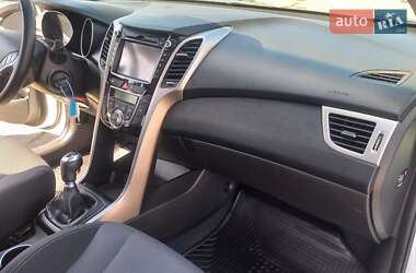 Универсал Hyundai i30 2016 в 