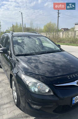 Универсал Hyundai i30 2010 в 