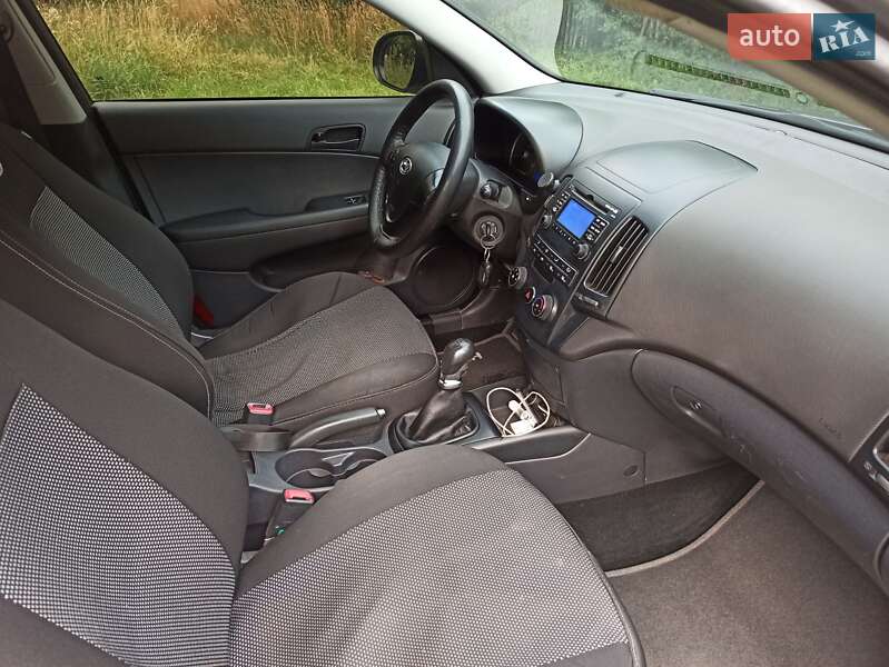 Універсал Hyundai i30 2012 в Шполі