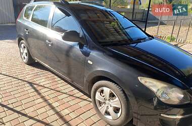 Універсал Hyundai i30 2010 в 