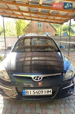 Универсал Hyundai i30 2010 в Лубнах