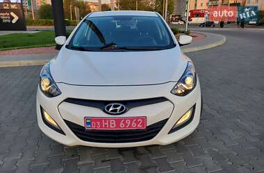 Хэтчбек Hyundai i30 2014 в 