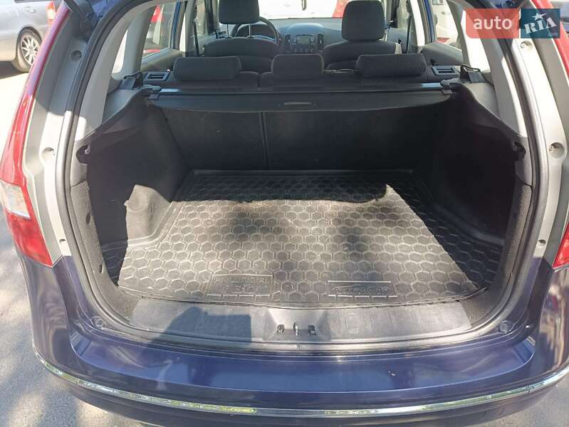 Універсал Hyundai i30 2009 в Дніпрі