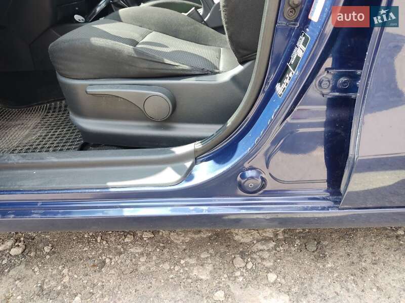 Універсал Hyundai i30 2009 в Дніпрі