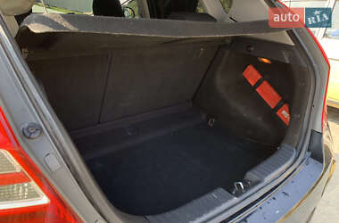 Хэтчбек Hyundai i30 2007 в 