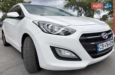 Универсал Hyundai i30 2015 в Славутиче