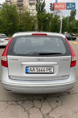 Универсал Hyundai i30 2008 в 