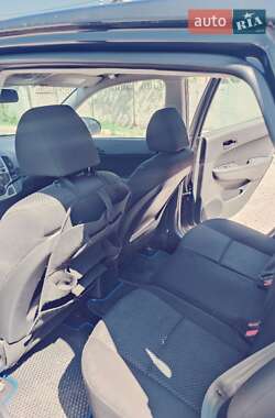 Хэтчбек Hyundai i30 2011 в 