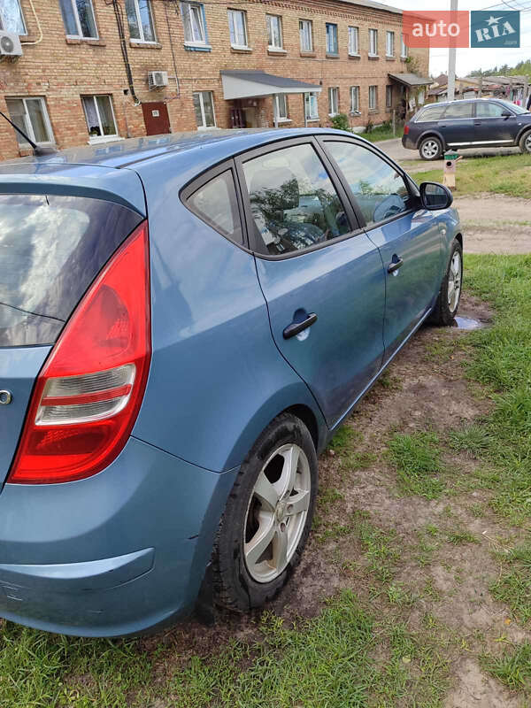 Хэтчбек Hyundai i30 2007 в Киеве