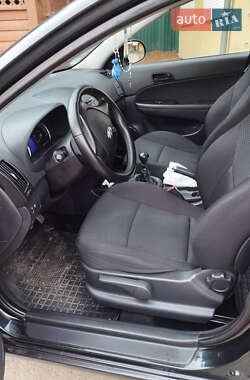 Універсал Hyundai i30 2009 в 