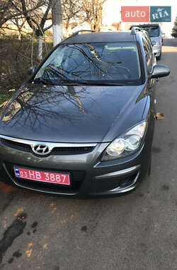 Універсал Hyundai i30 2010 в Луцьку