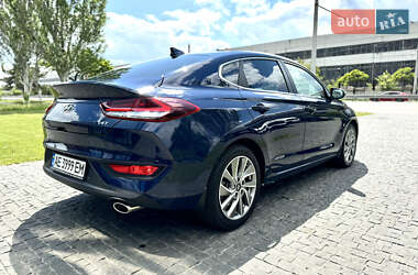 Фастбек Hyundai i30 2019 в 