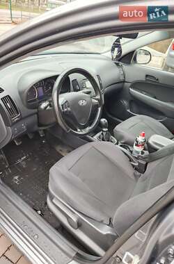 Универсал Hyundai i30 2012 в 