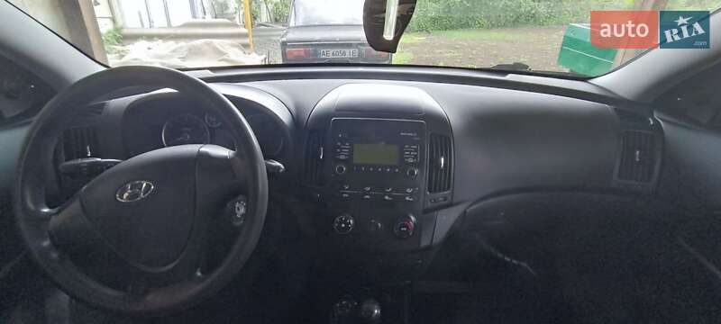 Універсал Hyundai i30 2009 в Дніпрі