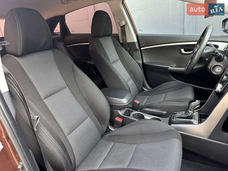 Хетчбек Hyundai i30 2013 в Хмельницькому