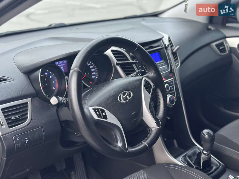 Хетчбек Hyundai i30 2013 в Кропивницькому
