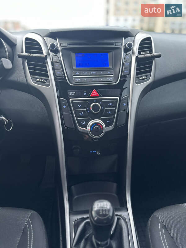 Хетчбек Hyundai i30 2013 в Кропивницькому