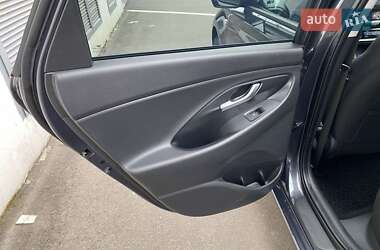 Хэтчбек Hyundai i30 2021 в 