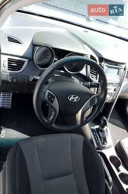 Хэтчбек Hyundai i30 2012 в 