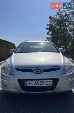 Універсал Hyundai i30 2008 в Дніпрі
