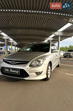 Универсал Hyundai i30 2012 в 