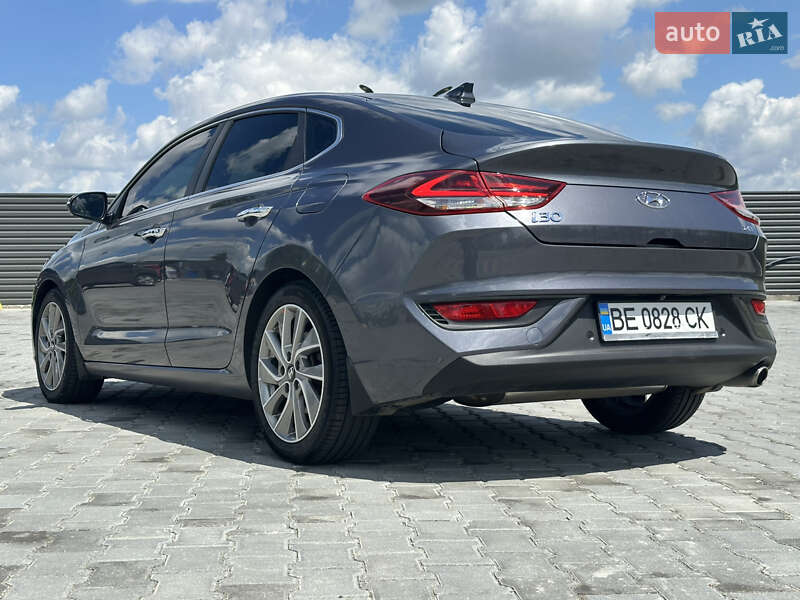 Фастбек Hyundai i30 2018 в Миколаєві