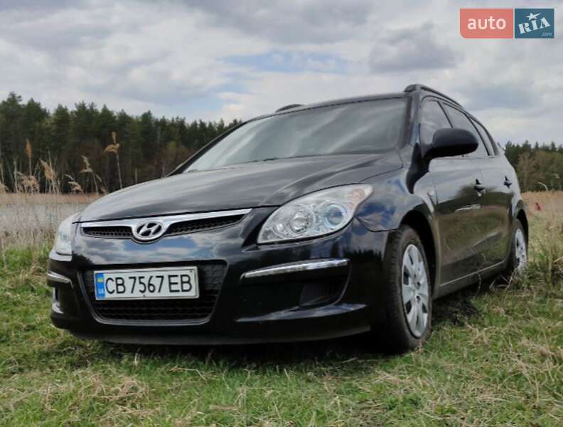 Универсал Hyundai i30 2009 в 