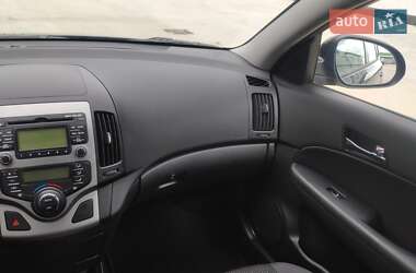 Универсал Hyundai i30 2012 в 