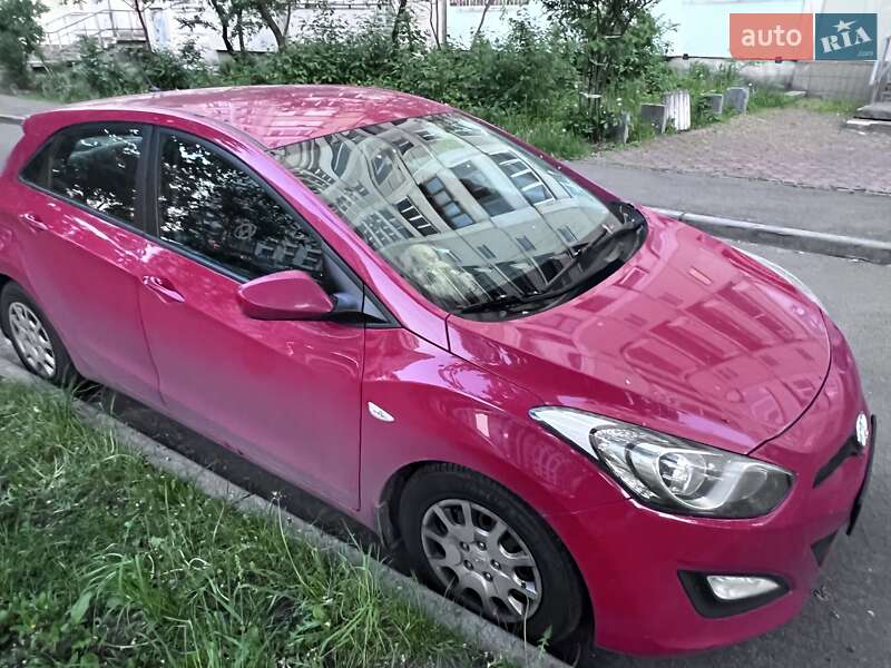 Хетчбек Hyundai i30 2013 в Києві