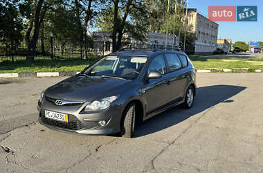 Універсал Hyundai i30 2010 в Полтаві