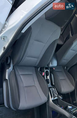 Хетчбек Hyundai i30 2013 в 