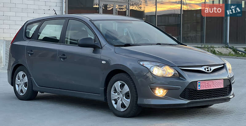 Hyundai i30 2011