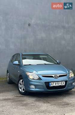 Хэтчбек Hyundai i30 2010 в Коломые