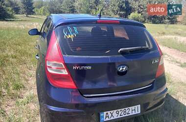 Хетчбек Hyundai i30 2008 в 