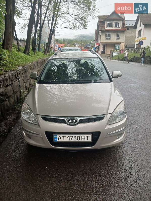 Универсал Hyundai i30 2008 в Ивано-Франковске фото 10 Универсал Hyundai i30 2008 в Ивано-Франковске