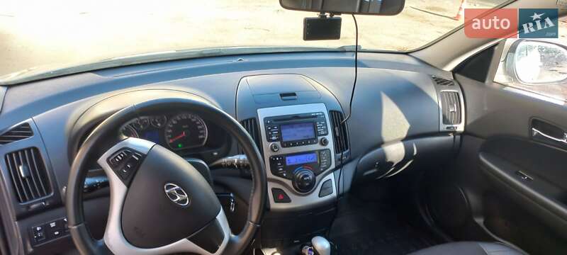 Универсал Hyundai i30 2008 в Тернополе