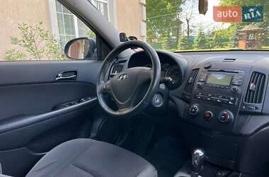 Універсал Hyundai i30 2008 в 
