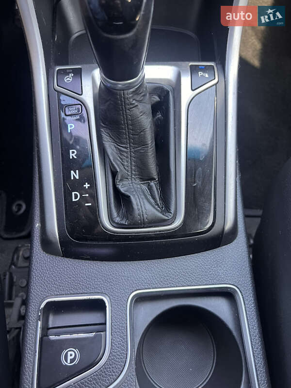 Хэтчбек Hyundai i30 2012 в Николаеве