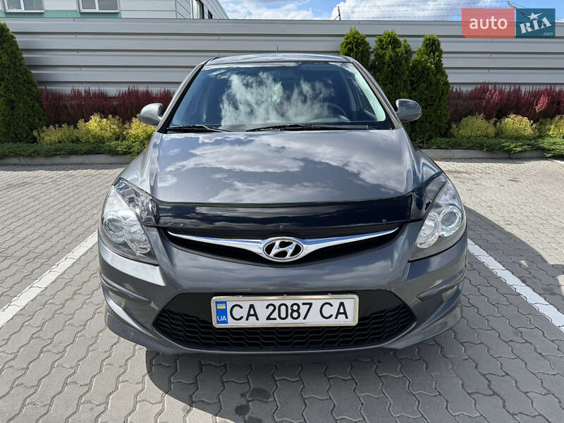 Hyundai i30 2010