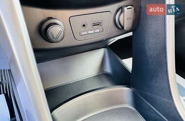 Хетчбек Hyundai i30 2013 в 