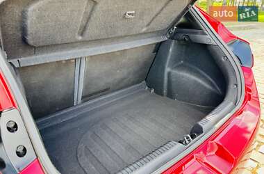 Хетчбек Hyundai i30 2013 в 