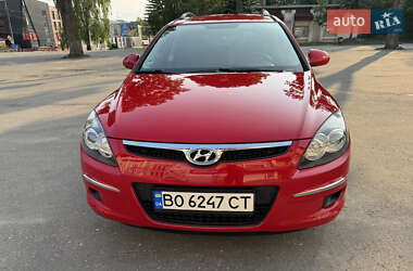 Універсал Hyundai i30 2010 в Тернополі
