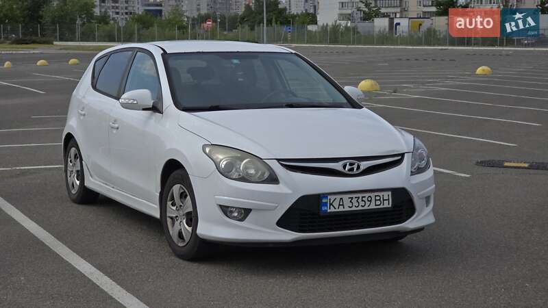 Hyundai i30 2010